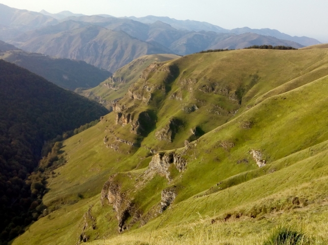 Apres Col Anhaou (1383 m) ACCUEIL